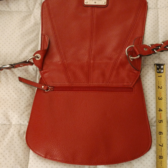 Nicole crossbody bag with chain woven straps - Picture 6 of 6